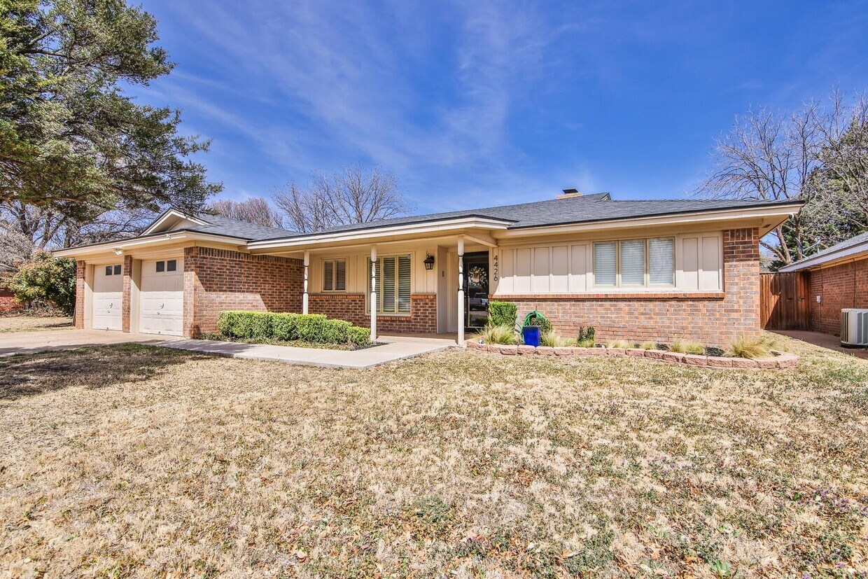 Foto principal - 4426 77th St