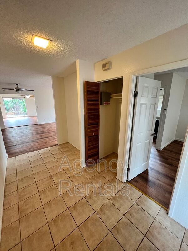 Building Photo - 94-471-471 Kaweloalii St