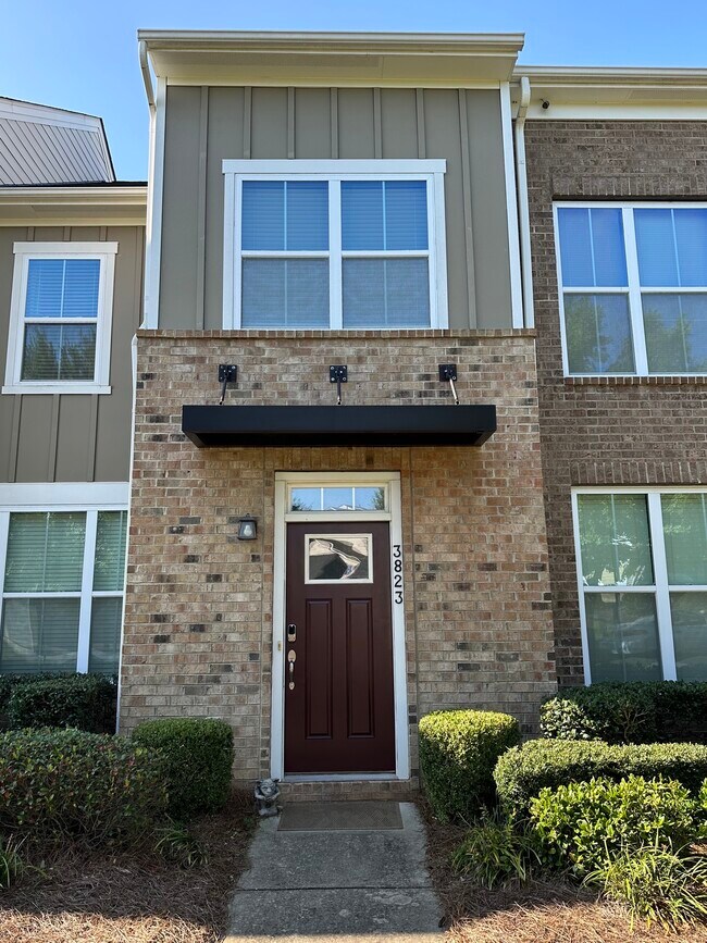 Building Photo - 3823 Willow Green Pl