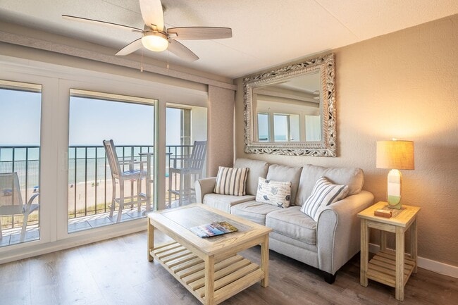 PERFECT "WORK FROM HOME" OFF-SEASON LOCATION - PERFECT "WORK FROM HOME" OFF-SEASON LOCATION