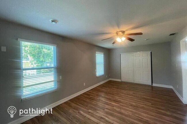 Foto del edificio - 4280 70Th Avenue N