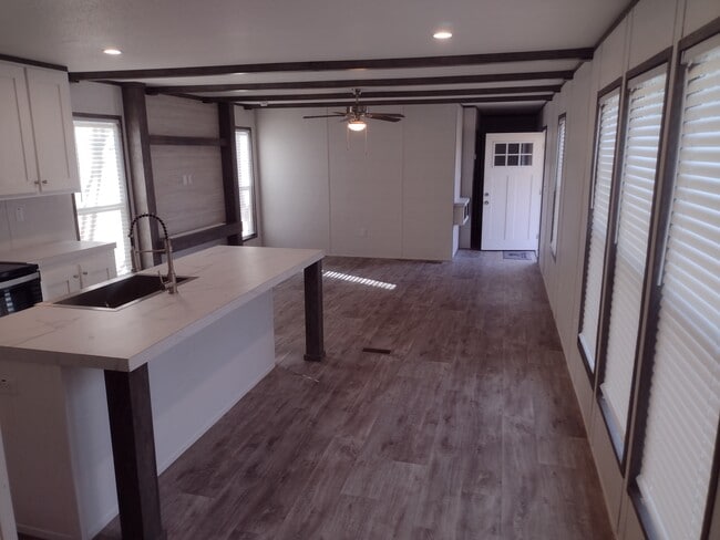 Building Photo - 39784 S Thibodeaux Rd