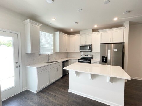 Foto del edificio - 615 Old Hickory Blvd