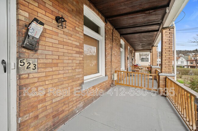 Foto del edificio - 523 Marwood Ave