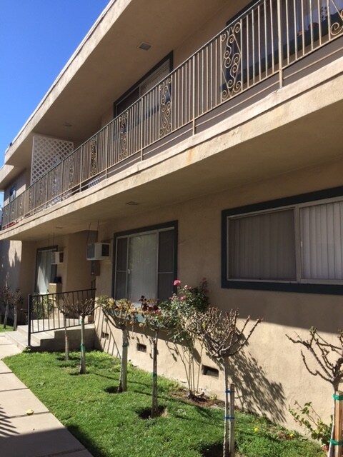 Building Photo - 1624 Veteran Ave