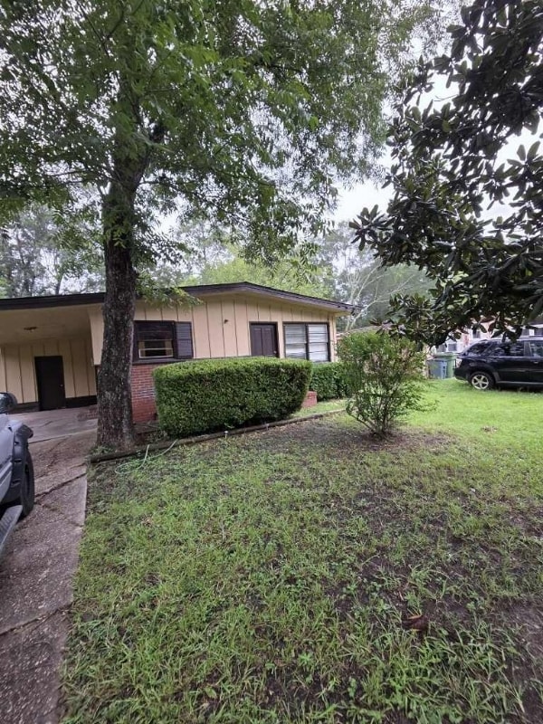 Building Photo - 2176 Lamore Dr