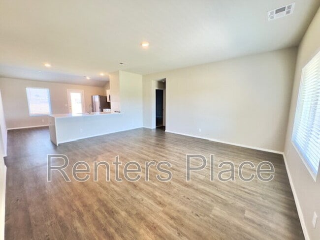 Foto del edificio - 8419 E 162nd Pl S