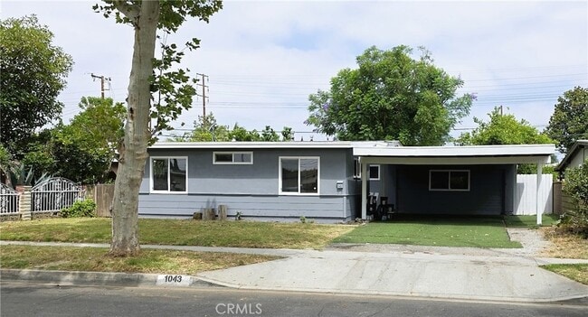 Photo - 1043 Stichman Ave House