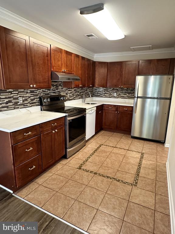 Building Photo - 18605 Turmeric Ct