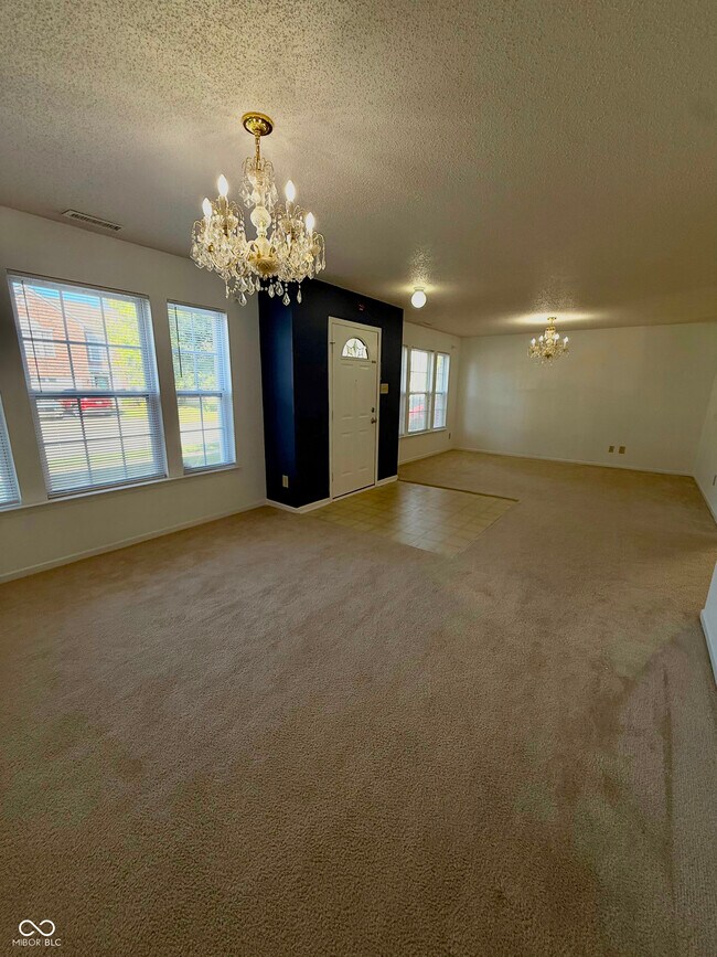 Foto del edificio - 10605 Carrie Ln