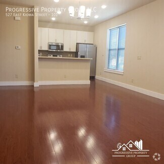 Building Photo - 527 E Kiowa St
