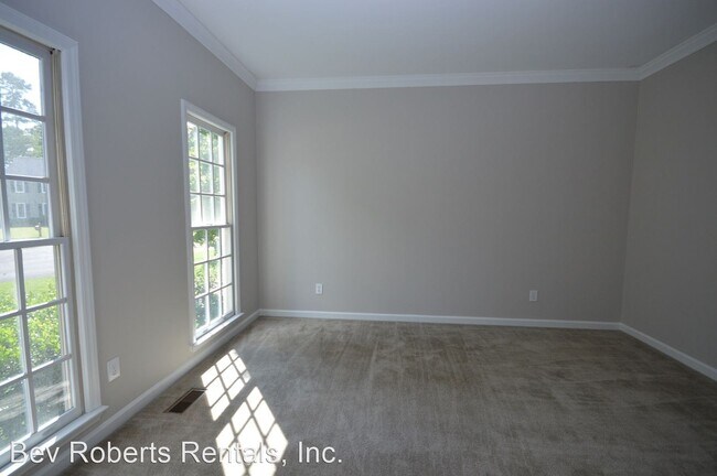 Building Photo - 3 br, 2.5 bath House - 106 Covewood Court
