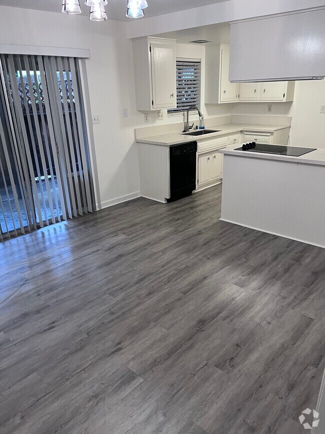 Apartments for Rent in 90277