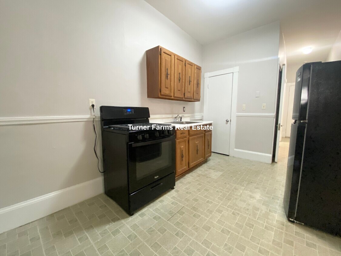 185 Washington Ave Chelsea, MA 02150 Alquileres en Chelsea, MA