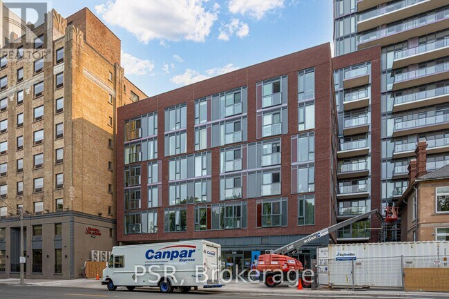 Photo du bâtiment - 308-308 Jarvis St