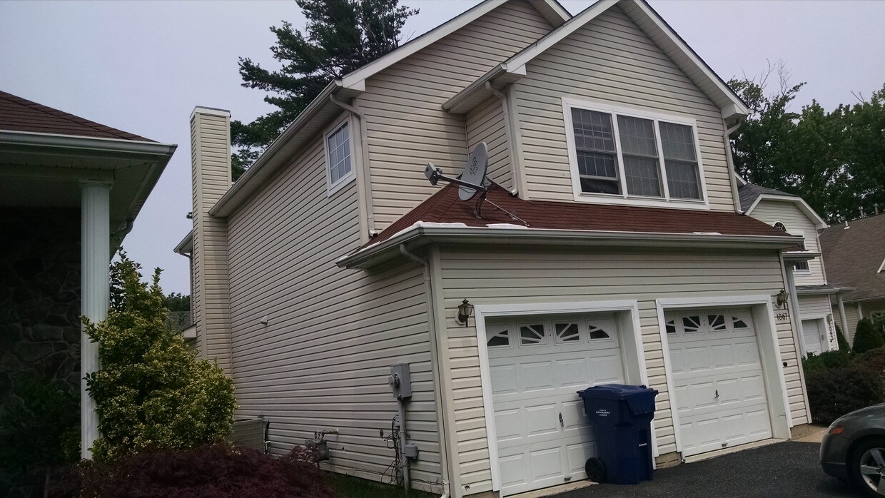 1067 Matthew St, North Brunswick, NJ 08902 House for Rent in North