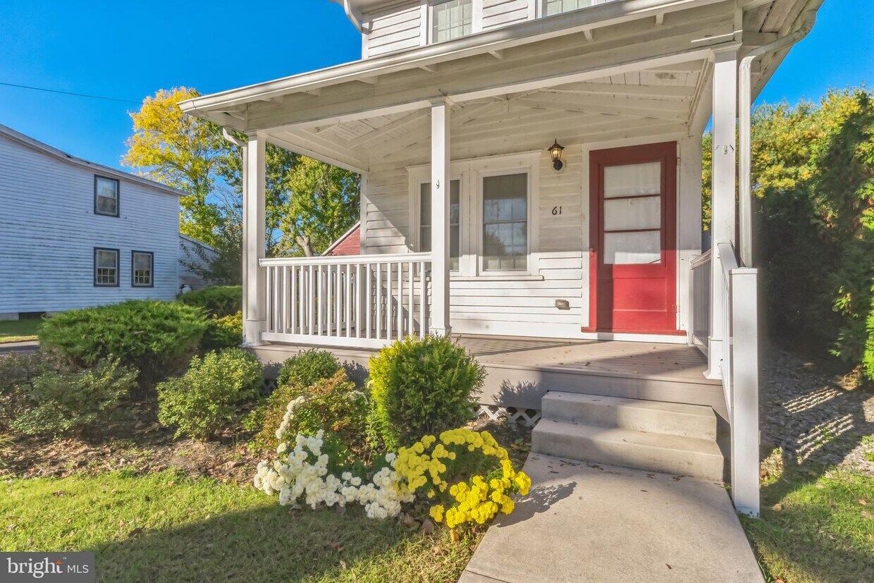 Foto principal - 61 Pleasant St