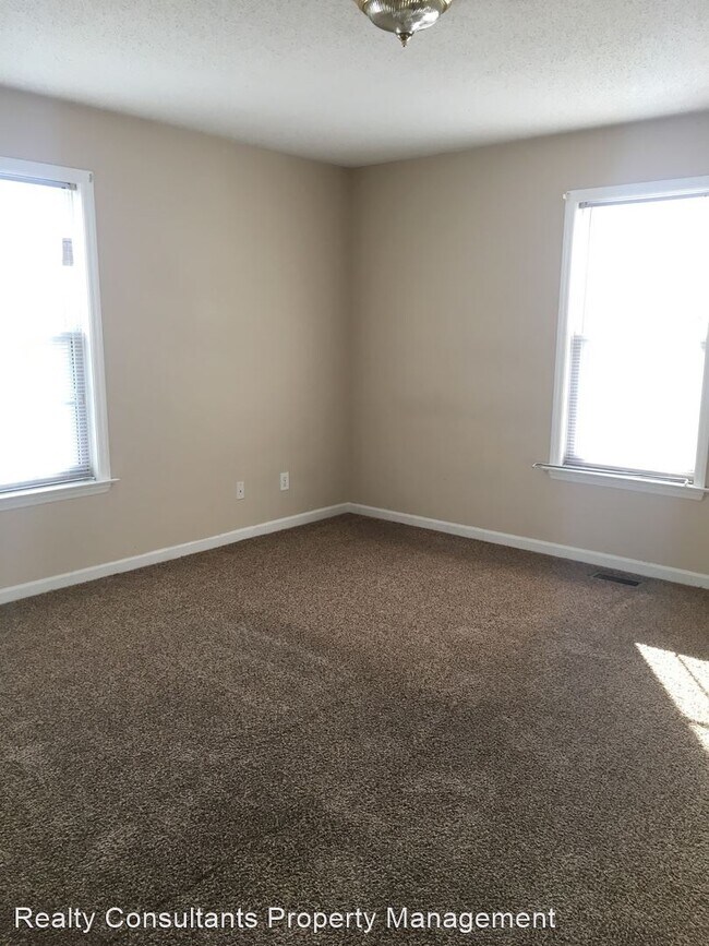 Building Photo - 3 br, 2 bath House - 2115 Fairbrother Street