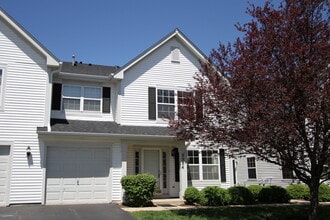 Building Photo - 2554 Dickens Dr