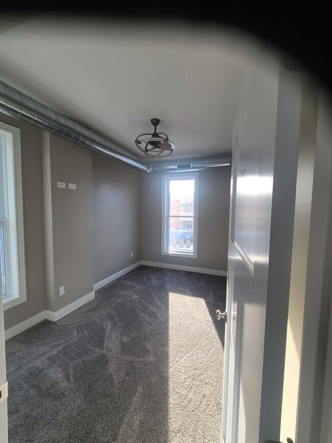 Bedroom - 1154 White St