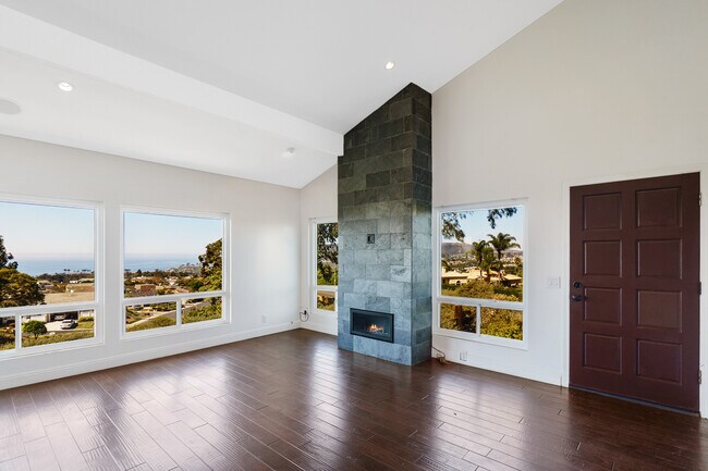 Building Photo - 33523 Vista Colina