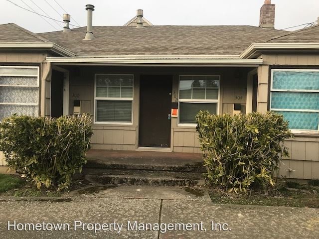 Primary Photo - 304-304 8th Ave SE