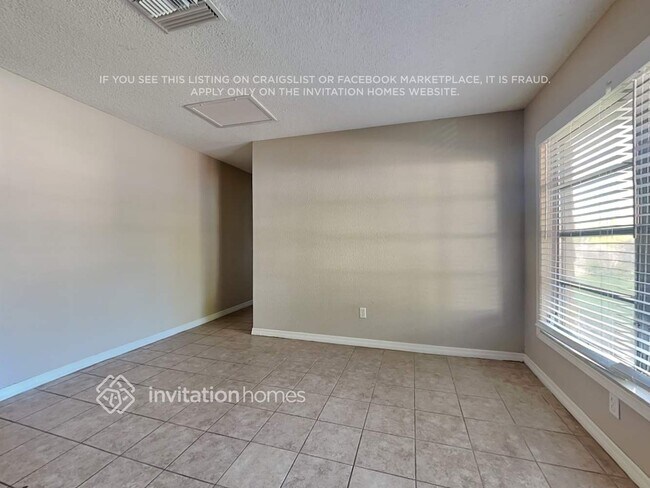 Foto del edificio - 6417 N Gomez Ave