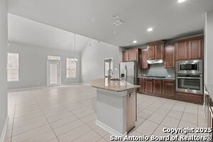 Foto del edificio - 1409 Tanager Ct