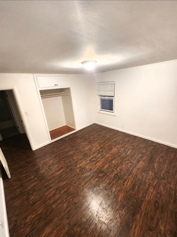 Building Photo - 3 Simmons Ct