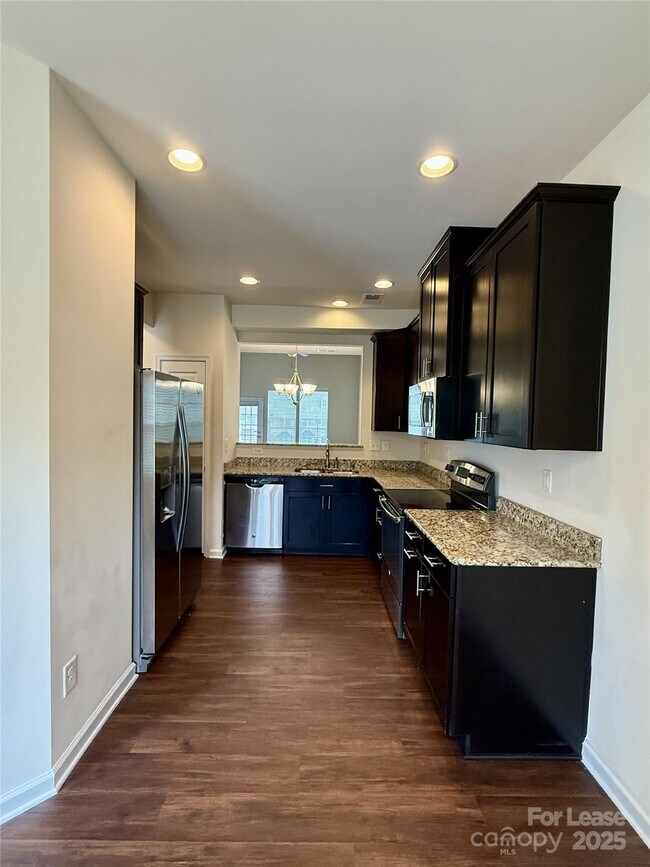 Foto del edificio - 9516 Birkwood Ct