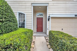 Building Photo - 2614 Shady Acres Ct