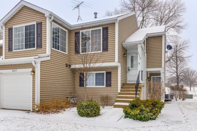 Foto del edificio - 2115 Southwind Cir