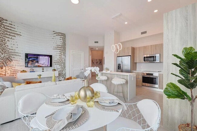 Building Photo - 3900 Biscayne Blvd