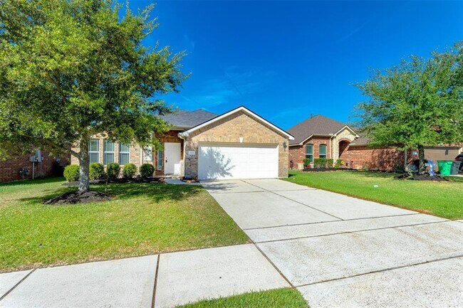 Foto del edificio - 24807 Lazy Tee Ln