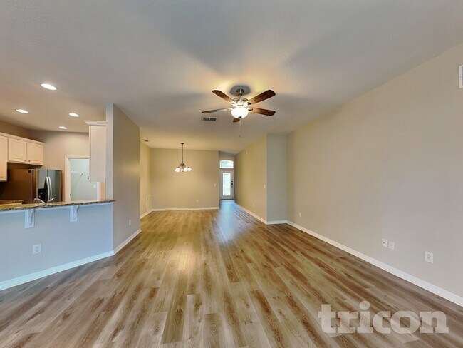 Foto del edificio - 12423 Ridgedale Dr