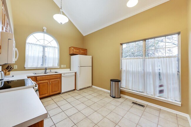 Foto del edificio - FOR LEASE: SINGLE-FAMILY HOME IN MJ!