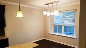Foto del edificio - 13400 Briarwick Dr