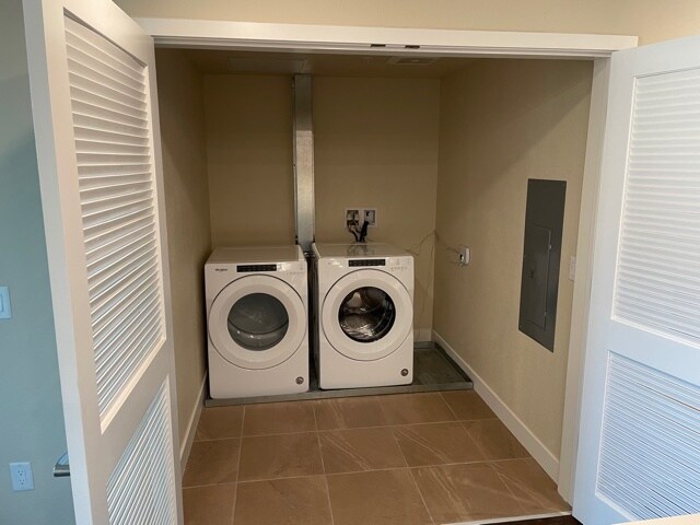 Foto del edificio - 1048 Monroe St