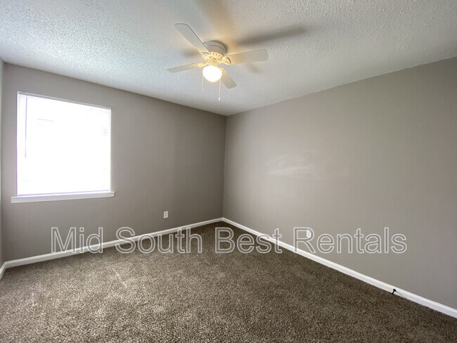 Building Photo - 3449 Arnold Rd