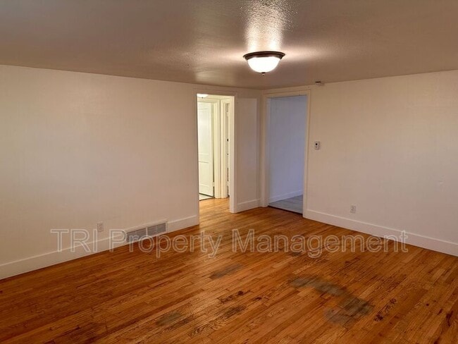 Foto del edificio - 33066 County Rd 43