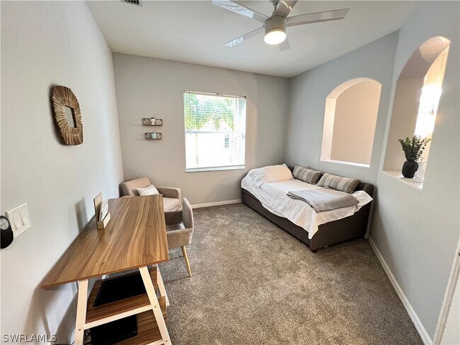 Building Photo - 13245 Silver Thorn Loop