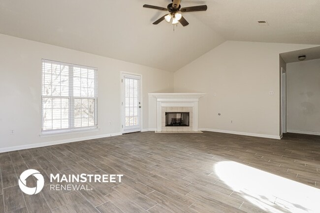 Building Photo - 7495 Eleanor Cove