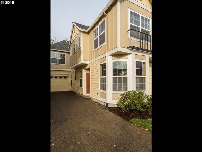 Side view of house - 6241 SW 205th Avenue House