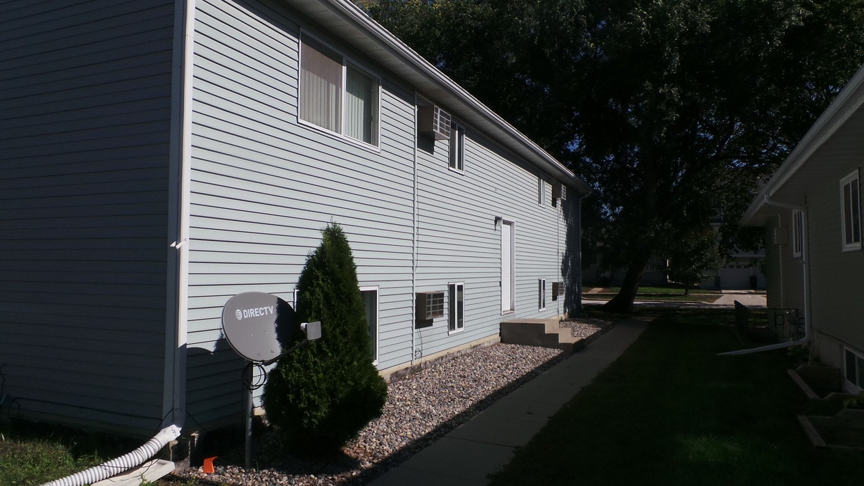 Primary Photo - North Ashton Apartments
