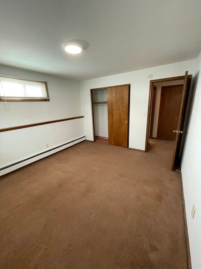 Interior Photo - 1210-1220 Cambridge St. (Hopkins)
