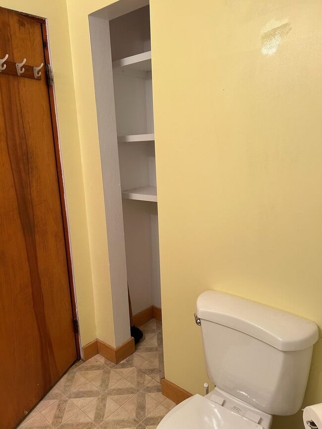 Building Photo - 3589 Bull Creek Rd