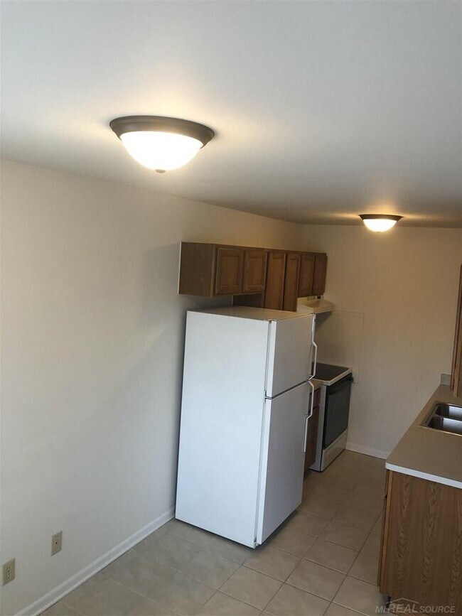 Building Photo - 30811 Hidden Pines Ln