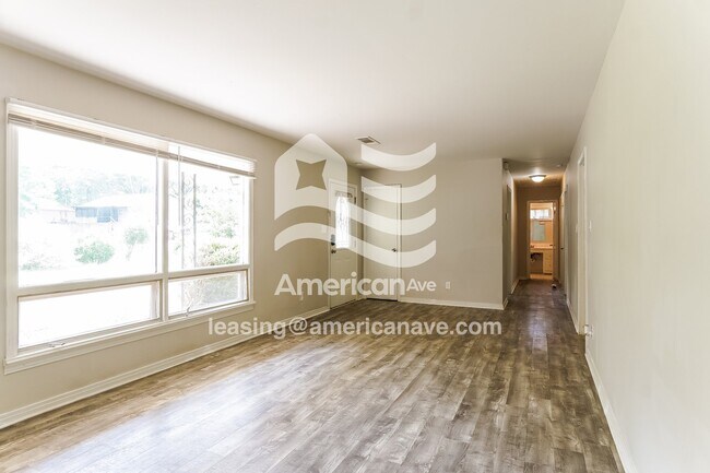 Foto del edificio - 203 S Pine St