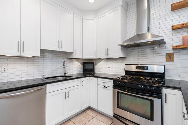 Foto del edificio - 112 Thornton St