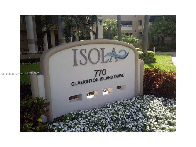 Foto principal - 770 Claughton Island Dr